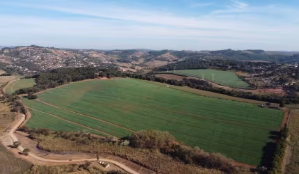 Sítio à venda, 580800 m² por R$ 9.600.000,00 - Usina - Atibaia/SP
