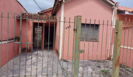 Casa à venda por R$ 400.000,00 - Alvinópolis - Atibaia/SP
