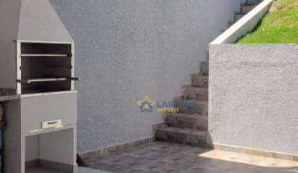 Casa lindíssima disponível no bairro Jardim dos Pinheiros!!!