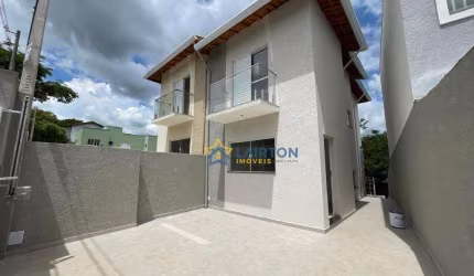 Magníficos Sobrados com Piscina à Venda - Localização Privilegiada