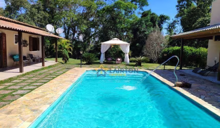 Chácara à Venda no Condomínio Rancho Maringá II em Atibaia/SP - 1.500 m² com Piscina e Área Gourmet