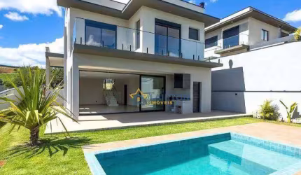 Casa de Alto Padrão em Atibaia – Sofisticação, Charme e Contato com a Natureza