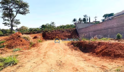 ?? OPORTUNIDADE IMPERDÍVEL! Terreno Amplo com 562m²