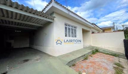 Casa Térrea com Excelente Localização!