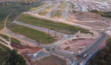 Terreno à venda, 221 m² por R$ 170.000,00 - Vila Santo Antônio - Votorantim/SP