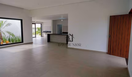 Casa com 3 suites com closet à venda, 378 m² por R$ 2.990.000 - Residencial Saint Charbel - Araçoiaba da Serra/SP