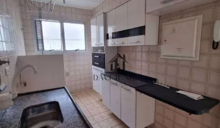 Apartamento com 2 dormitórios à venda, 56 m² por R$ 220.000,00 - Vila Haro - Sorocaba/SP