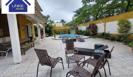 Sobrado de Alto Padrão  Luxo e Conforto para sua família!