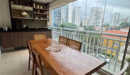 Venha se encantar com esse lindo Apart no Campo Belo 2 dormitórios 1 suíte