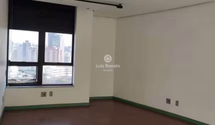 Oportunidade! Andar corrido em ponto nobre do Santa Efigênia!