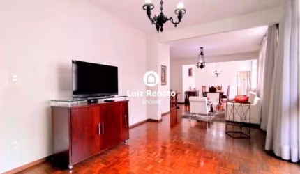 No Gutierrez apartamento de 230m², com 4 quartos, sendo 1suite, DCE e 2 vagas