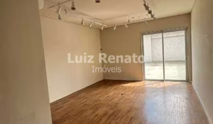 Sala à venda no bairro Santa Lúcia
