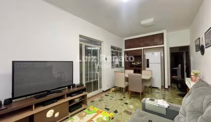 Casa á venda no bairro Santa Efigênia
