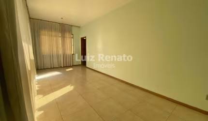 Casa á venda no bairro Colégio Batista
