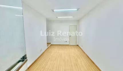 Casa comercial de 230 metros para alugar no Funcionários