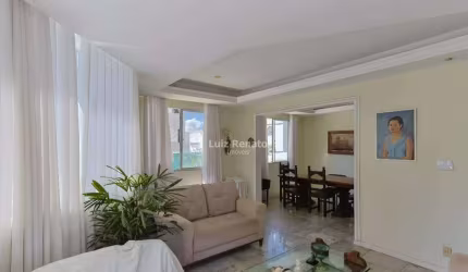Apartamento à venda no bairro Cruzeiro