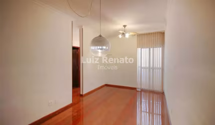 Apartamento à venda no bairro Sagrada Família