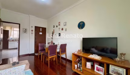 Apartamento à venda no bairro Sagrada Família