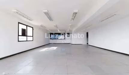 Sala Comercial e 4 banheiros para Alugar, 330 m² por R$8.800,00/Mês
