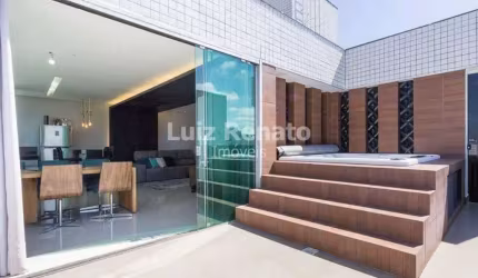 Exclusiva Cobertura de Luxo Totalmente Mobiliada no Charmoso Bairro do Castelo