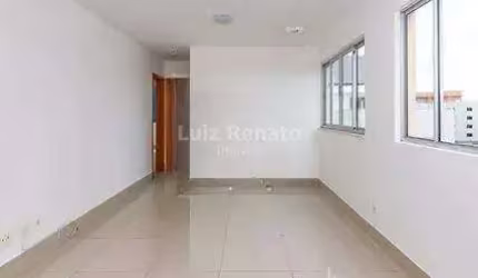 Apartamento á venda no bairro Santo Antônio