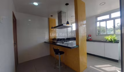 Apartamento á venda no bairro Grajau