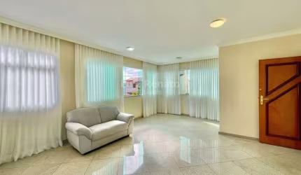 Apartamento á venda no bairro Carlos Prates