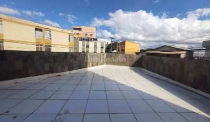 Área privativa á veda no bairro Colégio Batista