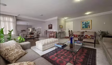 Apartamento à venda no bairro Lourdes