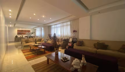 Apartamento á venda no bairro Savassi
