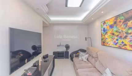 Apartamento á venda no bairro Sagrada Família