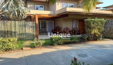Casa com 4 dormitórios à venda, 162 m² por R$ 2.600.000,00 - Manguinhos - Armação dos Búzios/RJ