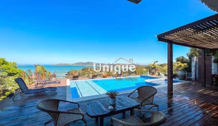 Casa com 4 dormitórios à venda, 390 m² por R$ 4.500.000,00 - Ferradurinha - Armação dos Búzios/RJ