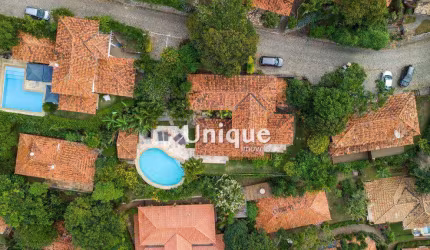 Casa com 4 dormitórios à venda, 241 m² por R$ 4.500.000,00 - Ferradura - Armação dos Búzios/RJ