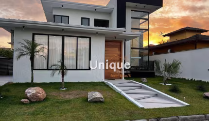 Casa com 4 dormitórios à venda, 209 m² por R$ 1.980.000,00 - Caravelas - Armação dos Búzios/RJ