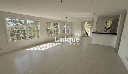 Casa a venda em Condominio na praia da Ferradura Buzios