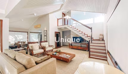 Casa com 4 dormitórios à venda, 240 m² por R$ 1.800.000,00 - Manguinhos - Armação dos Búzios/RJ
