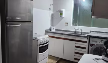 ALUGA SE CASA MOBILIADA NA ZONA SUL