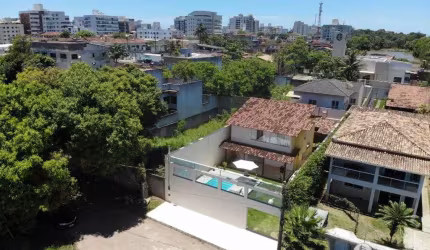 Casa Duplex á venda 3 Quartos sendo 1 suíte, 280 m²  - Enseada Azul - Guarapari/ES
