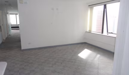 Conjunto comercial na Vila Clementino com 338 m², próximo à Escola Paulista de Medicina e metro Hos
