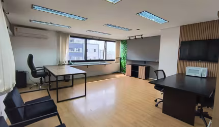 Sala comercial para locação com 38m² com 1 banheiro 1 vaga andar alto sem mobilia proximo ao metrô