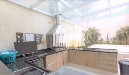 Sobrado na Vila Prudente com 3 Dorms sendo 2 Suítes, 3 Vagas, 250m²