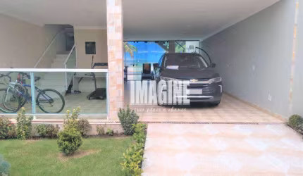 Sobrado na Vila Matilde com 4 Dorms sendo 2 Suítes, 5 Vagas, 190m²