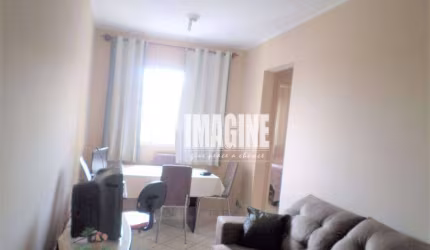 Apto na Penha com 2 Dorms, 1 Vaga, 47m²