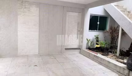 Casa Térrea com 4 Dorms sendo 2 Suítes, 3 Vagas, 280m²