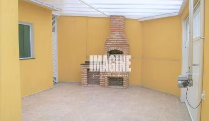 Sobrado no Carrão com 2 Suítes, 3 Vagas, 85m²