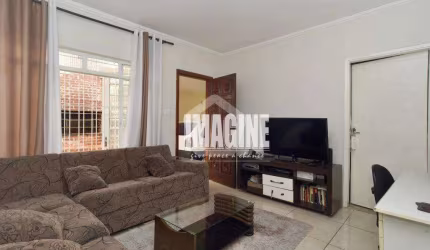 Casa no Tatuapé com 3 Dorms, 2 Vagas, 120m²