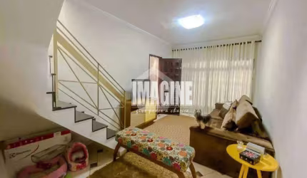 Sobrado na Vila Matilde com 3 Dorms, 2 Vagas, 145m²