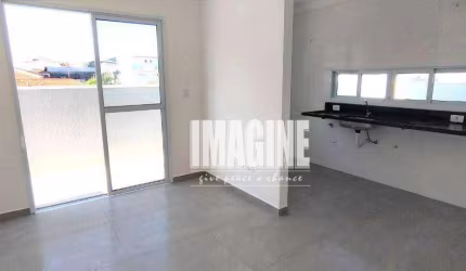 Cobertura na Penha com 2 Dorms, 80m²