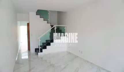 Sobrado na Vila Matilde com 2 Suítes, 2 Vagas, 98m²